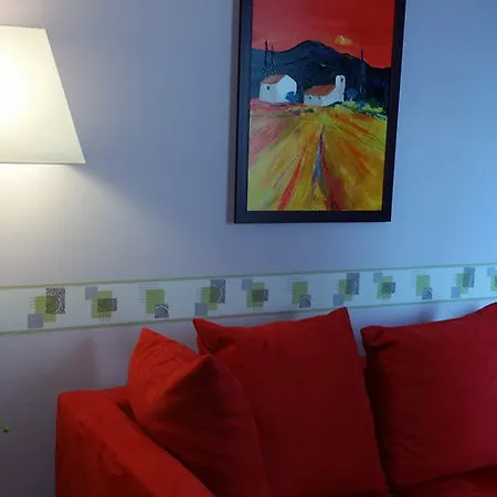 Les Jardins De 卢德