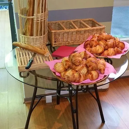 Les Jardins De בית נופש לורדה