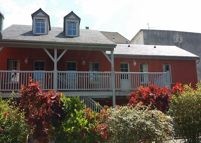 Les Jardins De בית נופש *