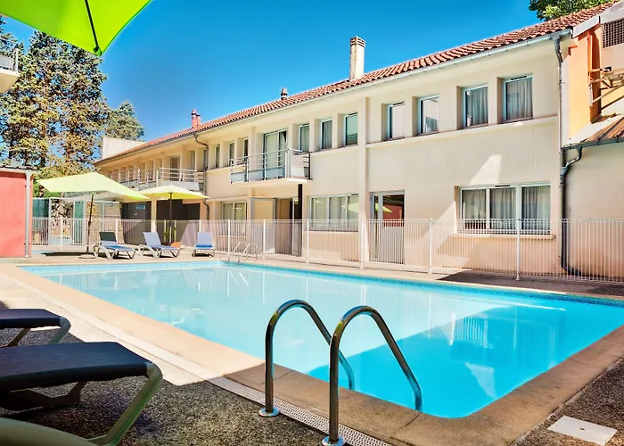 Holiday home Les Jardins De *