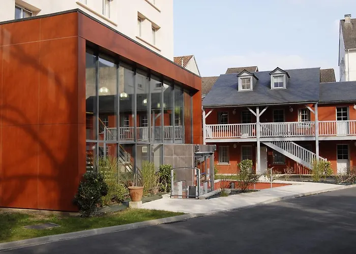 Holiday home Les Jardins De