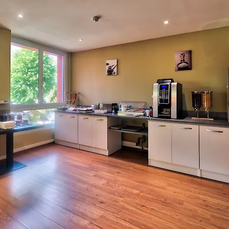 Zenitude Hôtel-Résidences Les Jardins de Lourdes Lourdes