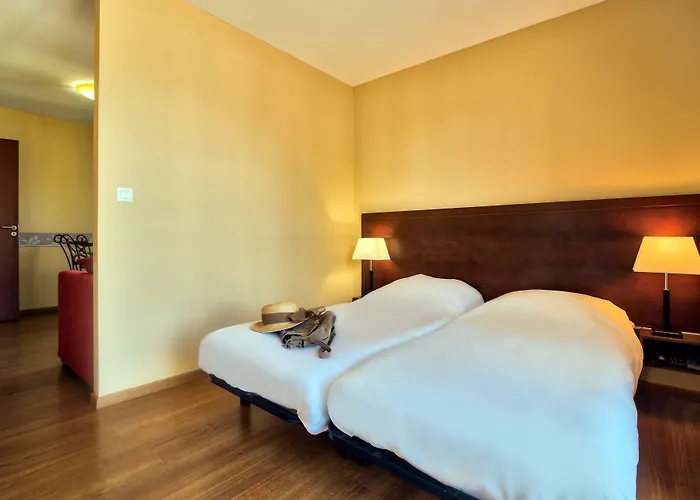 Les Jardins De Hébergement de vacances Lourdes