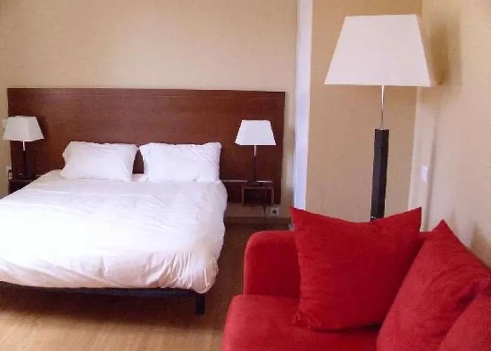 Les Jardins De * ルルド